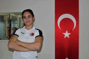 Milli bilek güreşçisi spor otoritelerinden destek bekliyor
