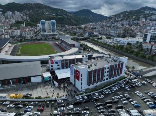 Milli Eğitim Bakanı Tekin ve Gençlik ve Spor Bakanı Bak Trabzon’da açılışa katıldı