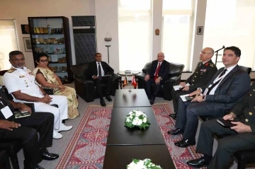 Milli Savunma Bakanı Güler, ikili görüşmelerini sürdürüyor
