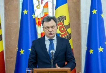 Moldova parlamentosundan Dorin Recean hükümetine güvenoyu
