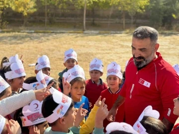 Muş’ta minik öğrencilere Kızılay ve afet konuları anlatıldı
