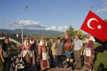 Nazilli Belediyesi Halk Dansları Topluluğu Erbaa festivaline damga vurdu
