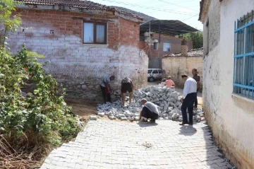 Nazilli Uzunçam’da yol çalışmaları sürüyor
