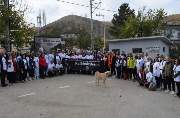 Nilüfer’de doğa yürüyüşünde Ata’yı andılar
