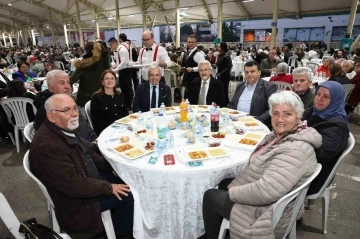 Nilüfer’de ilk iftar sofrası İhsaniye’de kuruldu
