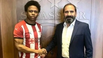 N&rsquo;Jie ilk resmi maçında takdir topladı