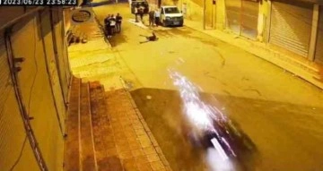 Nusaybin’de motosiklet sürücüsü yayaya çarptı: 2 yaralı
