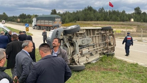 Öğrenci servisi tırla çarpıştı: Çok sayıda yaralı var!