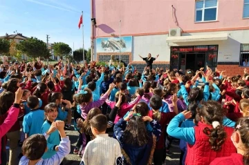 Öğrenciler bu okula geç kalmak istemiyor
