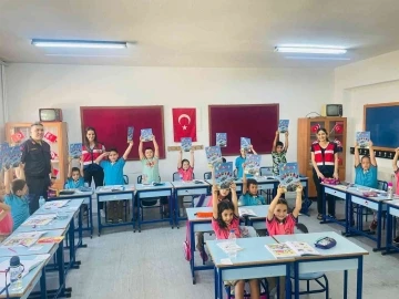 Öğrenciler güvenlik tedbirleri konusunda bilgilendirildi
