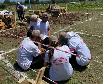 Öğrenciler zoru başarıp ikinci oldu
