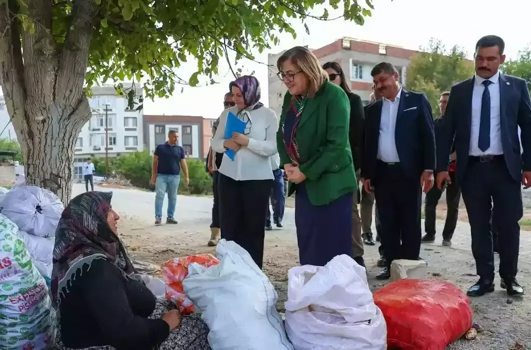 Oğuzeli'nin vazgeçilmezi Fatma Şahin