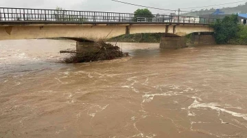 Ordu’da aşırı yağışlar sel ve taşkınlara dönüştü
