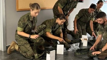 Ordu prensesi!: Kralın 17 yaşındaki kızı askeri eğitime başladı