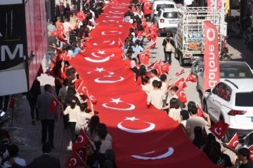 Osmaniye’de 29 Ekim Cumhuriyet Bayramı kutlamaları kortej yürüyüşüyle başladı