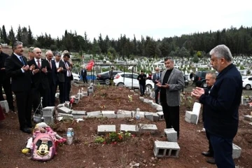 Osmaniye’de depremde vefat edenler için mevlit okutuldu