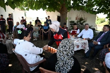 Osmaniye’de gül hasadı
