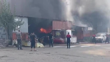 Osmaniye'de temizlik yapılan tankerde patlama: 2 yaralı