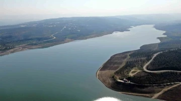 (Özel) Hatay’da ‘patladı’ denilen barajda su yok
