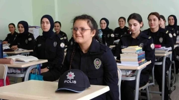 Özel öğrencinin polislik hayali bir günlüğüne gerçek oldu
