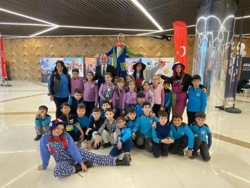Pamukkale Belediyesi çocukları unutmadı
