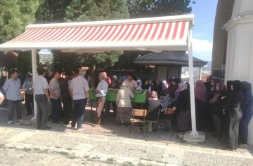 Paraşüt kazasında hayatını kaybeden Cengiz Gültekin Simav’da toprağa verildi
