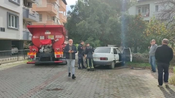 Park edip gittiği otomobilini geldiğinde yanarken buldu
