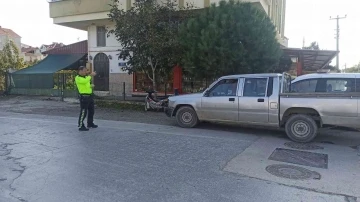 Pikabın çarptığı motosiklet sürücüsü yaralandı
