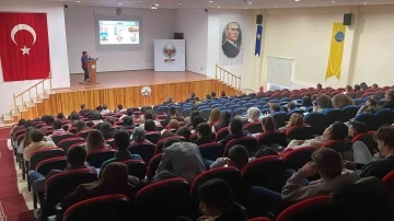 Polis ekiplerince “En İyi Narkotik Polisi Anne” sunumu yapıldı
