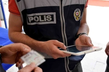 Polis; okul çevrelerinde kuş uçurtmadı
