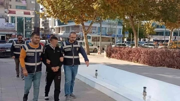 Polis otomobil hırsızlarını 80 saatlik kamera kaydı izleyerek yakaladı
