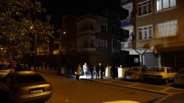 Polisleri bıçaklayan saldırgan hayatını kaybetti
