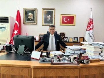 Prof. Dr. Hacısalihoğlu: “2023 seçimine FETÖ ve emperyalizm de hazırlanıyor”
