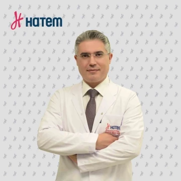 Prof. Dr. Mete Güler, retina cerrahisi ve hastalıkları hakkında bilgi verdi
