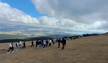 Pursaklar Belediyesinin kamp ateşi Samsun Ladik’te yandı
