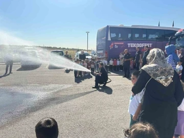 Pursaklar’da çocuklar itfaiye istasyonuna gezi düzenledi
