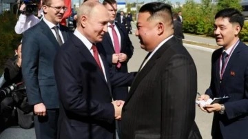 Putin, Kuzey Kore lideri Kim ile bir araya geldi: Görüşmede dikkat çeken detay