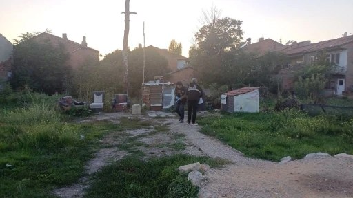 &quot;Geçmiş olsun&quot; dileğini ilettiğini husumetlisini ayağından vurdu
