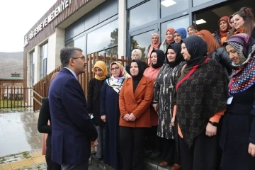 &quot;Kadına yönelik şiddetin önlenmesi için topyekun mücadele şart&quot;
