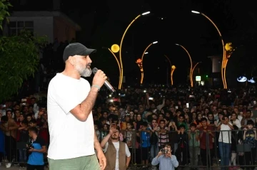 &quot;Kanispi, Ceviz, Bal, Alabalık ve Rafting Festivali&quot; konserle sona erdi
