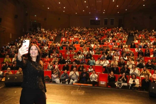 &quot;Rota Yeniden Oluşturuluyor&quot; söyleşisine yoğun ilgi
