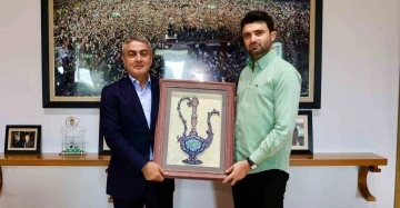 Rahmi Aksoy’dan, Bursaspor’a ziyaret
