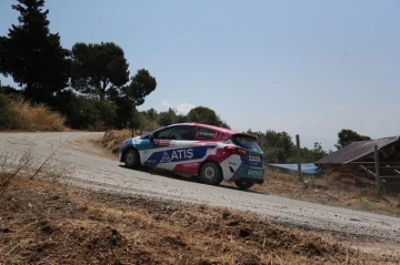 Ralli pilotları Gemlik’te rüzgar gibi esti
