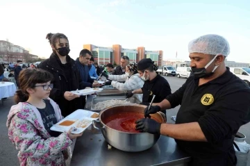 Ramazan boyunca 80 bin kişi Yenimahalle’de iftar yaptı
