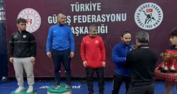 Rıza Doğan Güreş Turnuvası, Kızılcahamam’da düzenlendi