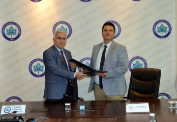 Sağlık Müdürlüğü ile Eskişehir Osmangazi Üniversitesi Rektörlüğü arasında protokol
