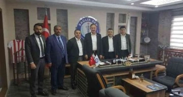 Sağlık Sen Genel Başkanı Durmuş Gaziantep Şubesini ziyaret etti