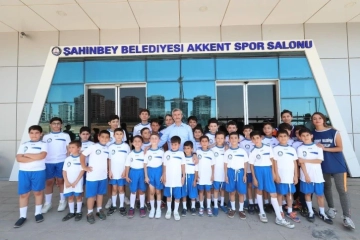 ŞAHİNBEY BELEDİYESİ YAZ SPOR OKULLARI YOĞUN İLGİ GÖRÜYOR