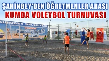 Şahinbey'den öğretmenler arası kumda voleybol turnuvası