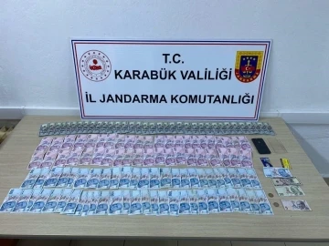 Sahte jandarma gerçek jandarmaya yakalandı
